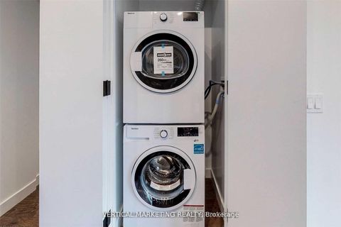 Photo 23 at 815 - 505 Richmond Street W, Bellwoods, Toronto