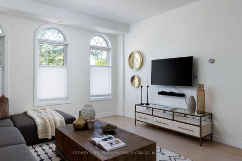 Photo 6 at 29 - 140 Broadview Avenue, South Riverdale, Toronto