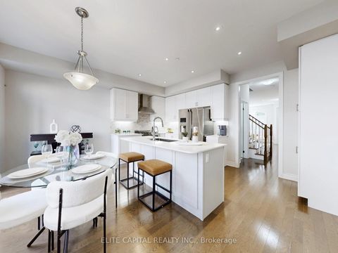 Photo 7 at 31 - 1331 Major Mackenzie Drive, Patterson, Vaughan