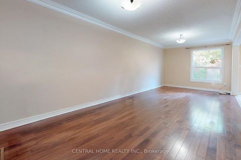 Photo 3 at 165 Manorheights Street, Rouge Woods, Richmond Hill