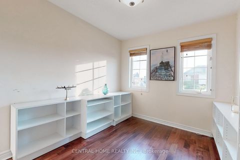 Photo 13 at 165 Manorheights Street, Rouge Woods, Richmond Hill