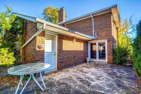 Photo 12 at 66 Brian Drive, Pleasant View, Toronto