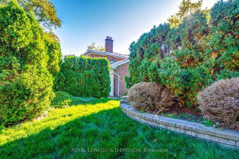 Photo 22 at 66 Brian Drive, Pleasant View, Toronto
