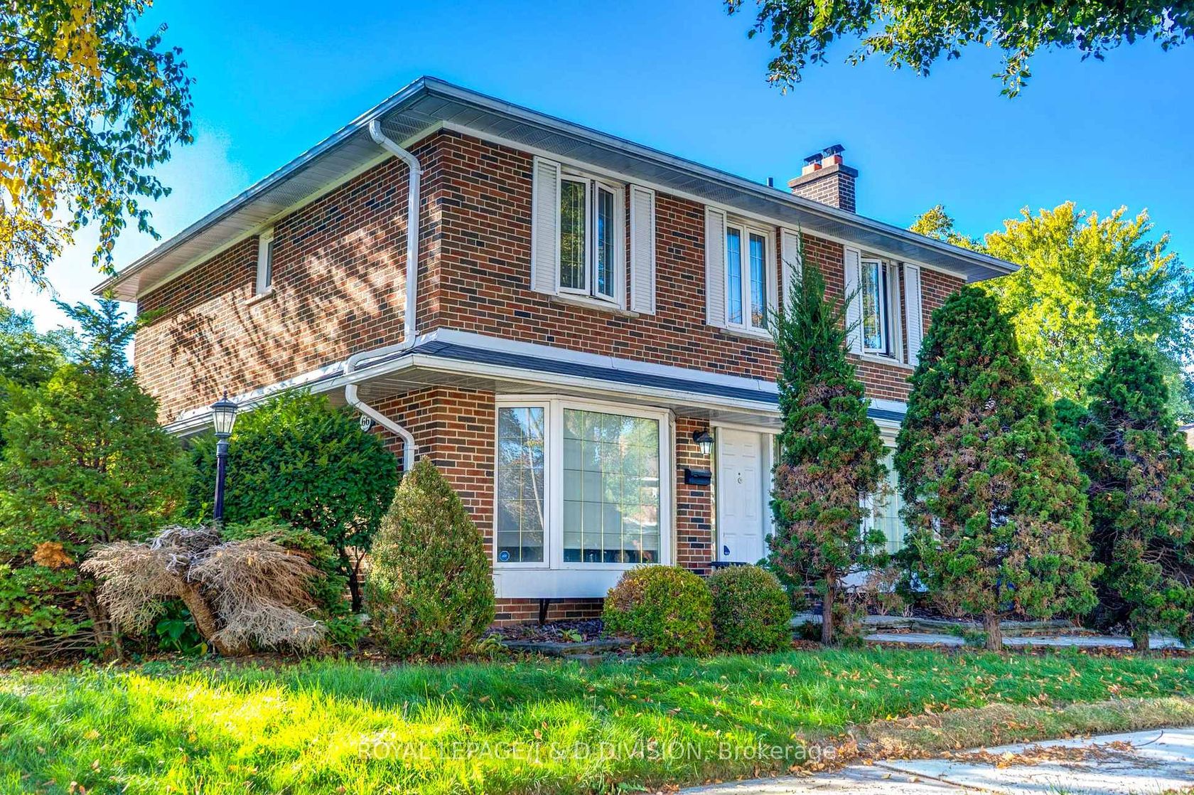 Photo 9 at 66 Brian Drive, Pleasant View, Toronto Photo 9 at 66 Brian Drive, Pleasant View, Toronto