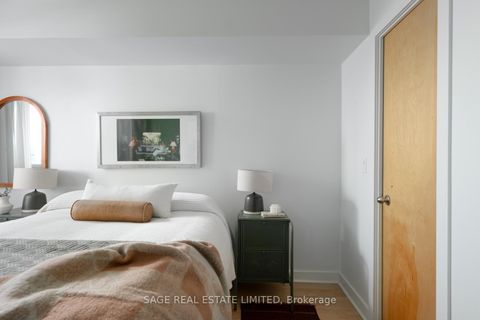 Photo 13 at 1403 - 255 Richmond Street E, Moss Park, Toronto