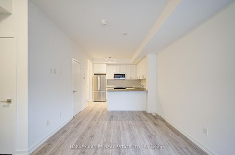 Photo 6 at 28 - 18 Lytham Green Circle, Glenway Estates, Newmarket
