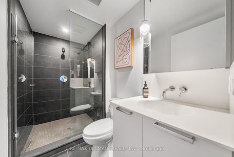 Photo 5 at 315 - 650 King Street W, Waterfront Communities C1, Toronto