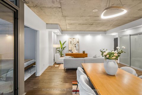 Photo 20 at 315 - 650 King Street W, Waterfront Communities C1, Toronto