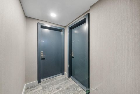 Photo 30 at 315 - 650 King Street W, Waterfront Communities C1, Toronto