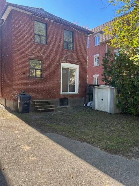 Photo 3 at 740 Kingston Road, Danforth, Toronto