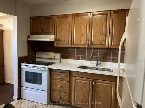 Photo 7 at 2105 - 3390 Weston Road, Humbermede, Toronto