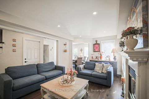 Photo 7 at 150 Widdifield Avenue, Armitage, Newmarket