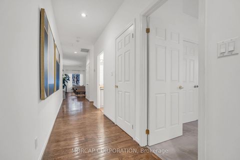 Photo 5 at 109 - 600 Eglinton Avenue E, Mount Pleasant East, Toronto