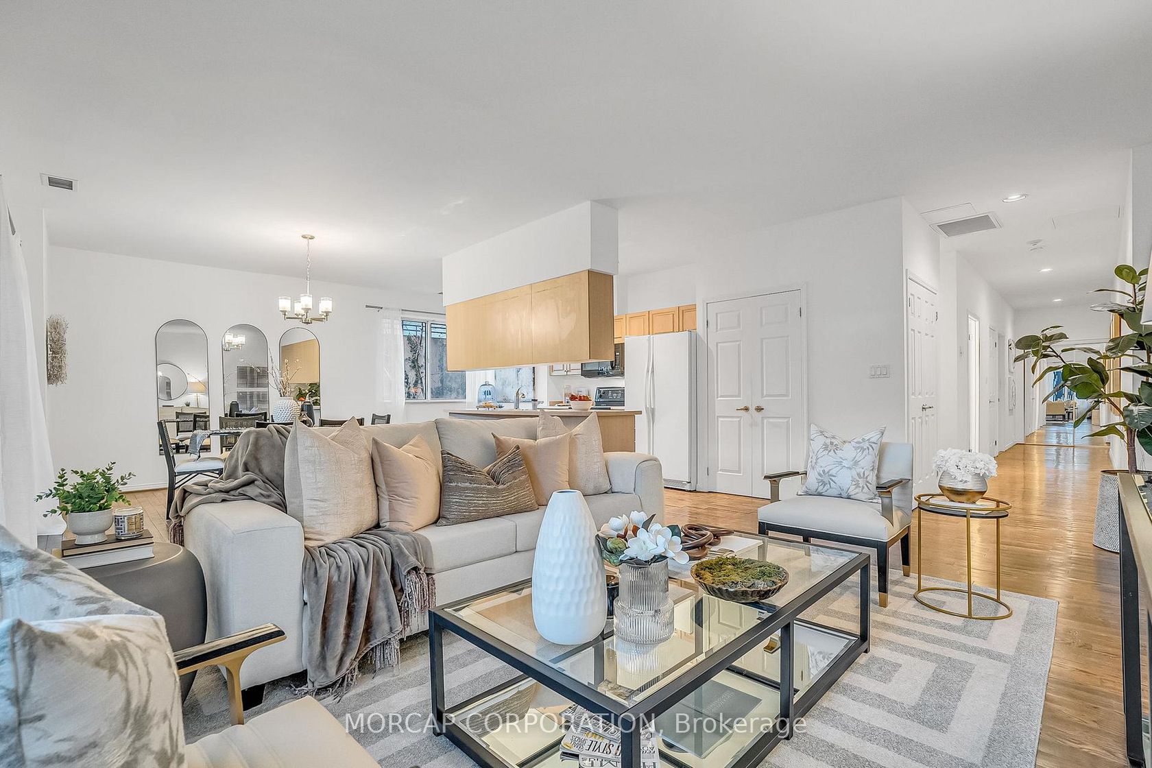 109 - 600 Eglinton Avenue E, Mount Pleasant East, Toronto  by Loree Meneguzzi Real Estate 109 - 600 Eglinton Avenue E, Mount Pleasant East, Toronto