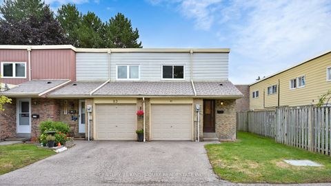 Photo 1 at 166 - 81 Elsa Vine Way, Bayview Village, Toronto