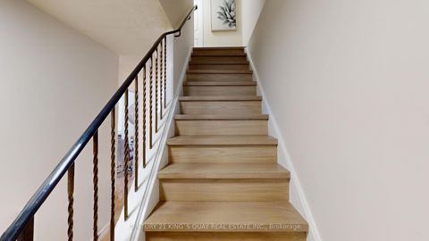 Photo 18 at 166 - 81 Elsa Vine Way, Bayview Village, Toronto