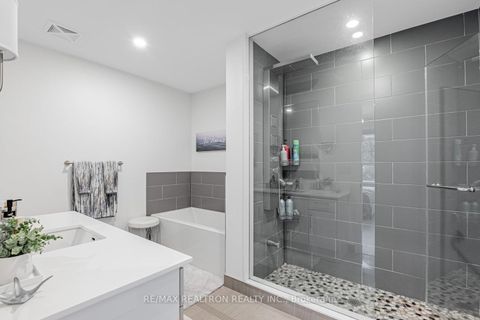 Photo 15 at D124 - 333 Sea Ray Avenue, Rural Innisfil, Innisfil