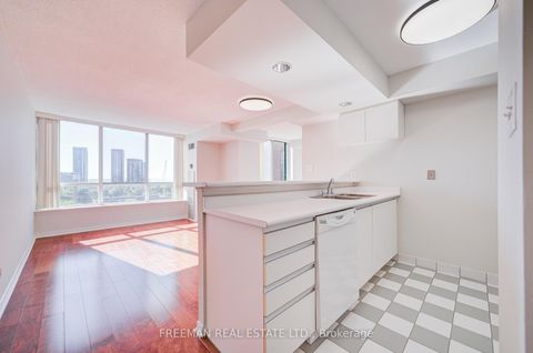 Photo 4 at 1124 - 801 King Street W, Niagara, Toronto