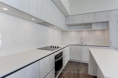 Photo 8 at 1103 - 12 David Eyer Road, Rural Richmond Hill, Richmond Hill