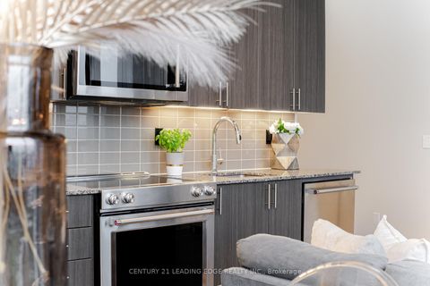 Photo 18 at PH05 - 18 Graydon Hall Drive, Donalda, Toronto