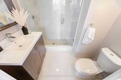 Photo 33 at PH05 - 18 Graydon Hall Drive, Donalda, Toronto