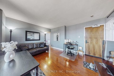 Photo 3 at 1001 - 1145 Logan Avenue, Broadview North, Toronto