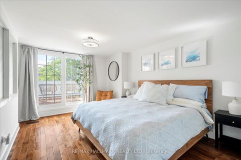 Photo 26 at 18 Sydenham Street, Regent Park, Toronto