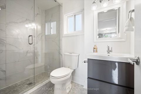 Photo 29 at 18 Sydenham Street, Regent Park, Toronto