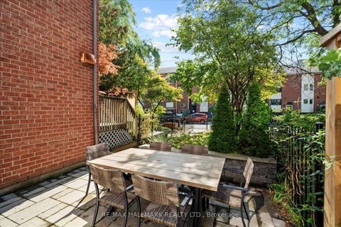 Photo 41 at 18 Sydenham Street, Regent Park, Toronto
