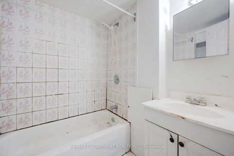 Photo 28 at 7270 Topping Road, Malton, Mississauga