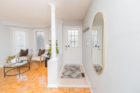 Photo 1 at 142 Blackthorn Drive, Maple, Vaughan