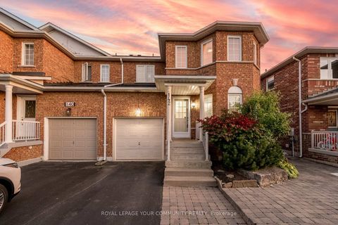 Photo 23 at 142 Blackthorn Drive, Maple, Vaughan