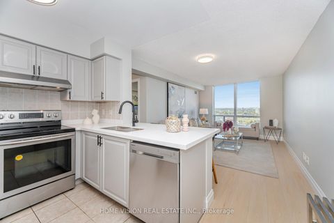 Photo 10 at 2006 - 61 Town Centre Court, Bendale, Toronto