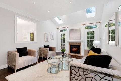 Photo 7 at 384 Hillcrest Avenue, Willowdale East, Toronto