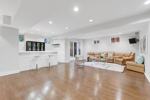 Photo 36 at 384 Hillcrest Avenue, Willowdale East, Toronto