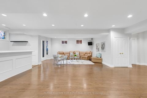 Photo 38 at 384 Hillcrest Avenue, Willowdale East, Toronto