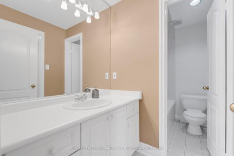 Photo 41 at 384 Hillcrest Avenue, Willowdale East, Toronto