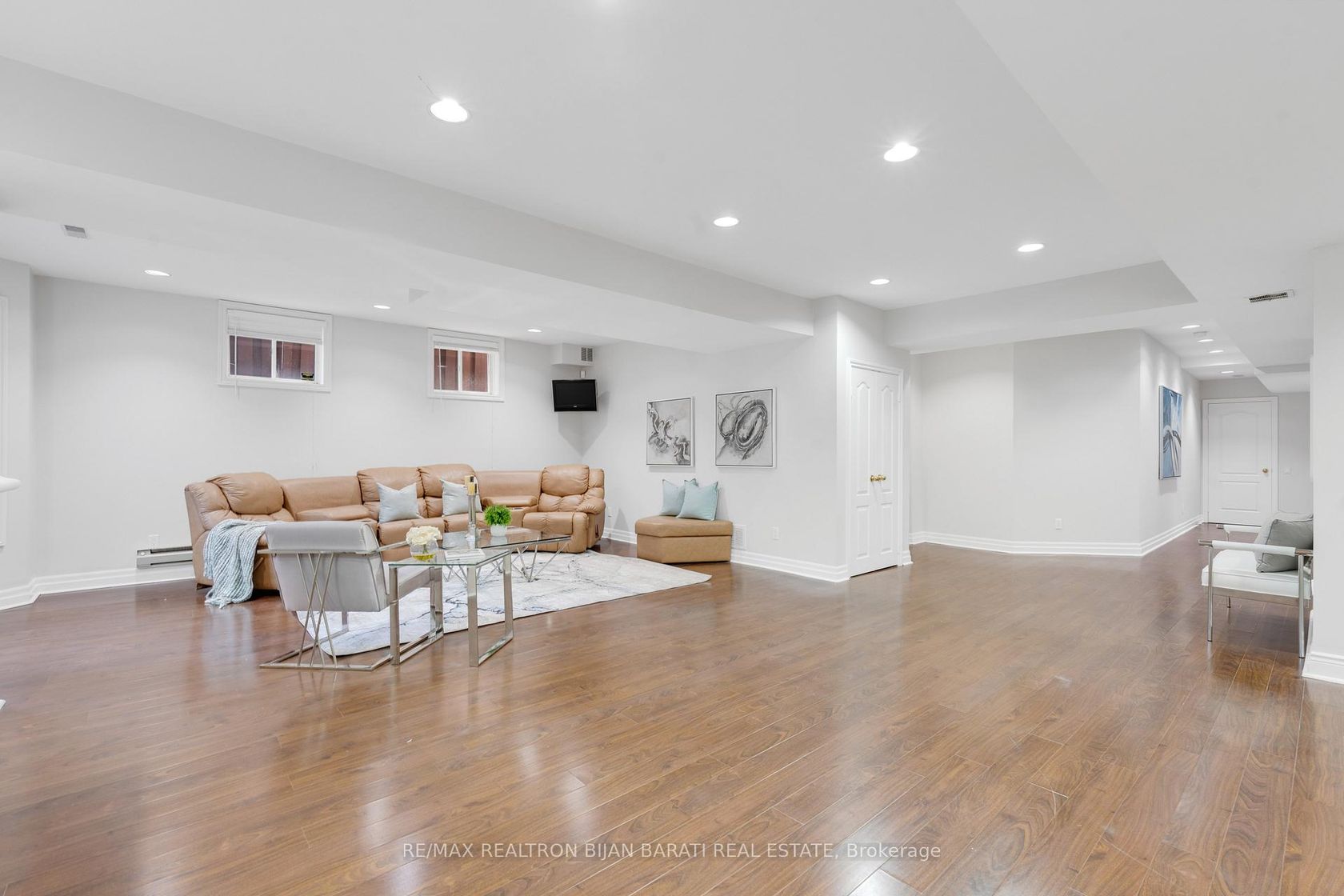 Photo 37 at 384 Hillcrest Avenue, Willowdale East, Toronto Photo 37 at 384 Hillcrest Avenue, Willowdale East, Toronto