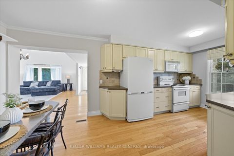 Photo 10 at 655 Park Court, Leslie Valley, Newmarket