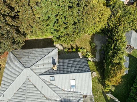 Photo 41 at 655 Park Court, Leslie Valley, Newmarket