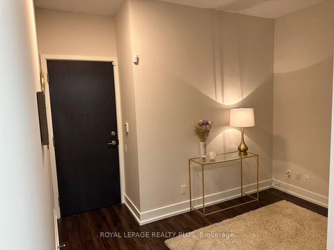 Photo 7 at 3415 - 105 The Queensway Avenue, Swansea, Toronto