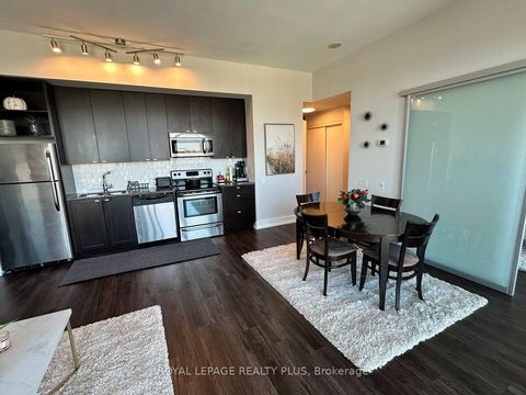 Photo 15 at 3415 - 105 The Queensway Avenue, Swansea, Toronto
