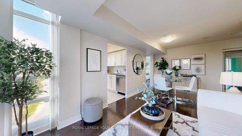 Photo 7 at 706 - 35 Bales Avenue, Willowdale East, Toronto