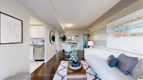 Photo 8 at 706 - 35 Bales Avenue, Willowdale East, Toronto