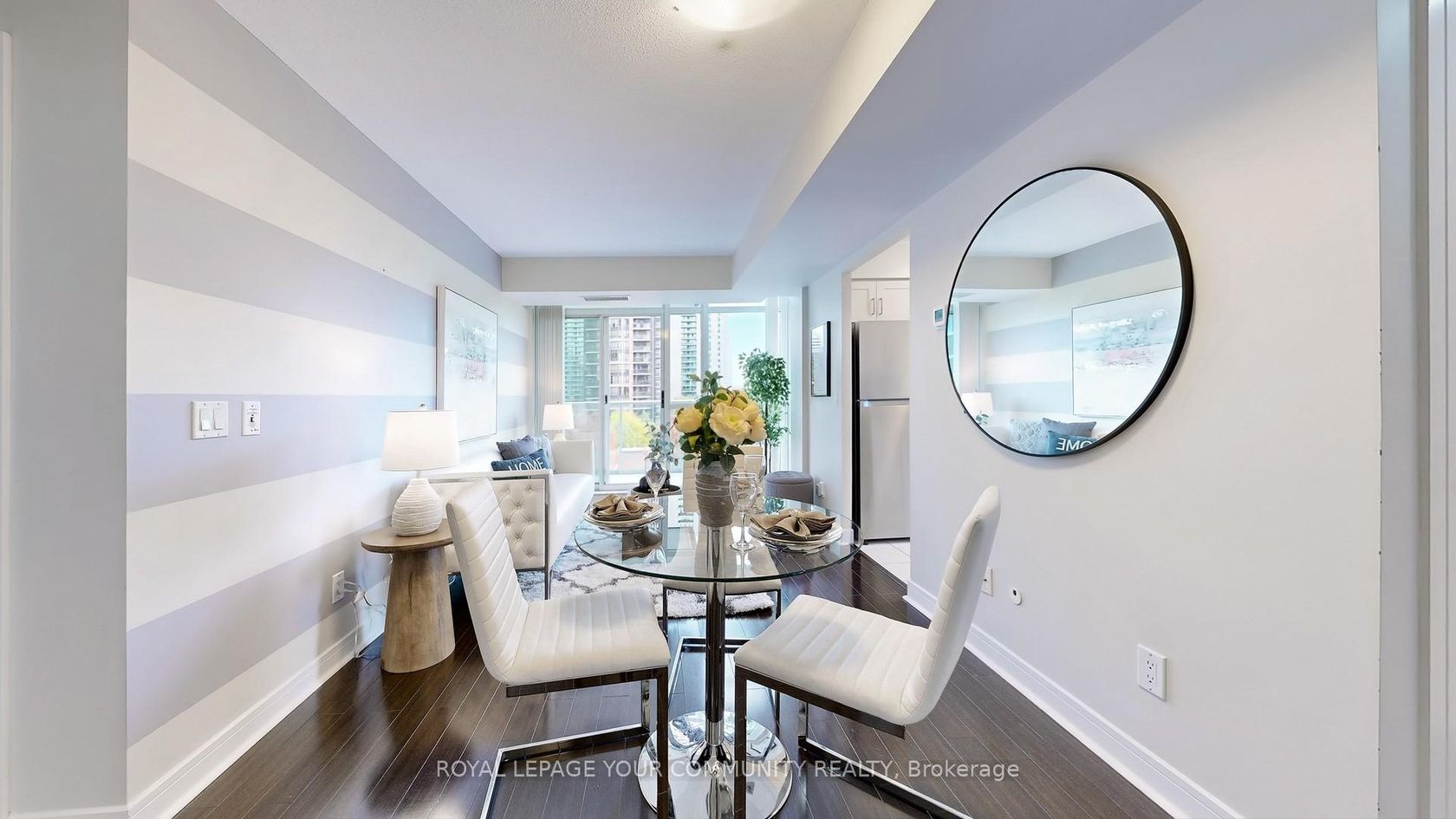 706 - 35 Bales Avenue, Willowdale East, Toronto by Loree Meneguzzi Real Estate 706 - 35 Bales Avenue, Willowdale East, Toronto