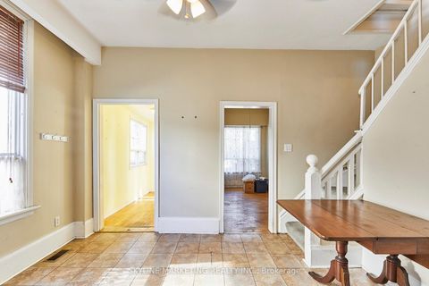 Photo 11 at 46 Ford Street, Pellam Park, Toronto