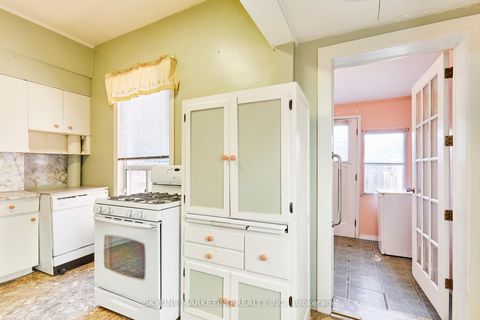 Photo 17 at 46 Ford Street, Pellam Park, Toronto Photo 17 at 46 Ford Street, Pellam Park, Toronto