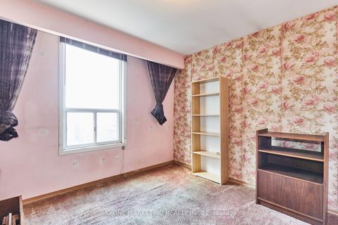 Photo 31 at 46 Ford Street, Pellam Park, Toronto