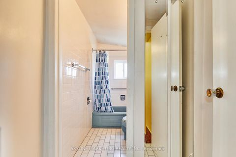 Photo 35 at 46 Ford Street, Pellam Park, Toronto