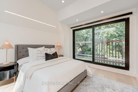 Photo 34 at 188 Duplex Avenue, Eglinton, Toronto